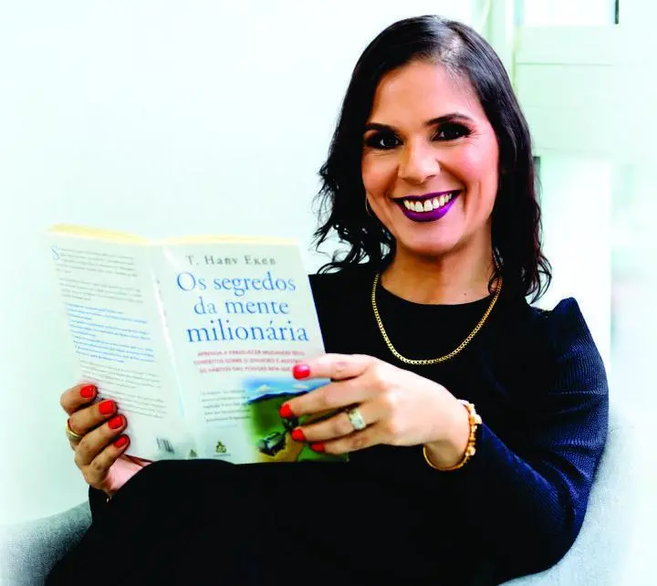 Vanessa  Mello